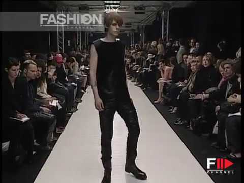 "Ruffo" Autumn Winter 2001 2002 Milano 1 of 3 pret a porter by FashionChannel.mov