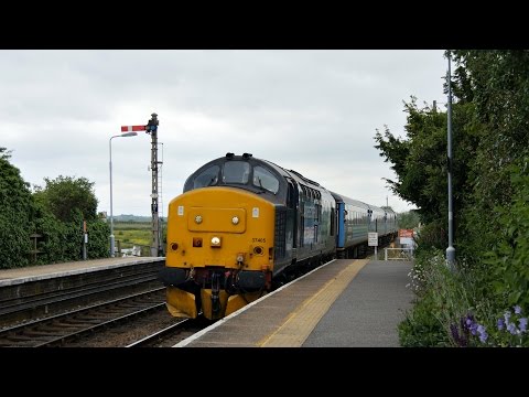 DRS 37405 & 37425 rev up past Somerleyton - 2J80