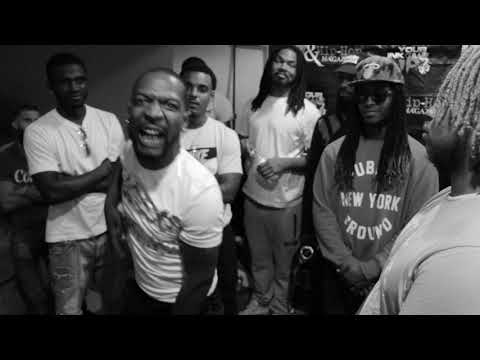 Celly Cell vs Cash Capone