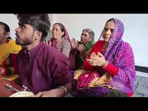 नर से बन गए नारी राधा के पिया