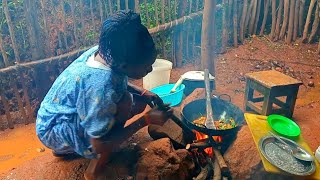 TYPICAL AFRICAN VILLAGELIFE#cooking Village food 4 breakfast Africa🔥