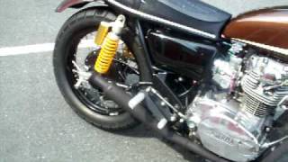 preview picture of video 'Loaded Gun Customs Brown XS650 British style cafe racer'