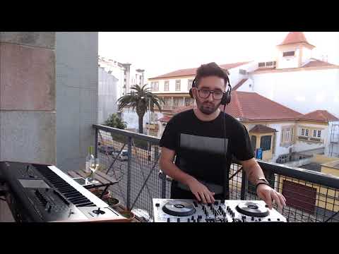 Charles Lazer - QuarantWine Sessions - The Balcony (23/03/2020)