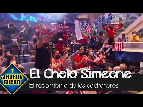El recibimiento a 'El Cholo' Simeone: "¿Tienes al público comprado?" - El Hormiguero
