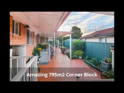 1 Chrisalex Place, St Clair