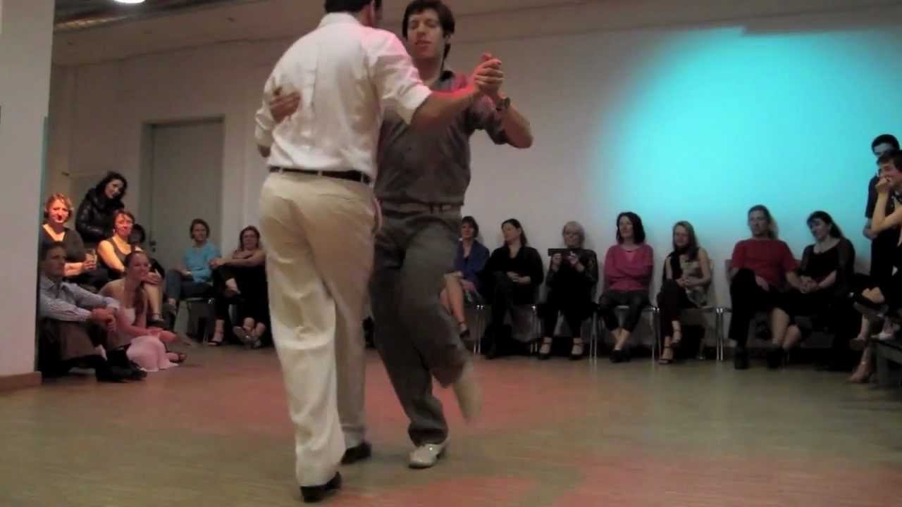 Claudio Cardona y Vito Muñoz_"Vou dar de beber a dor"