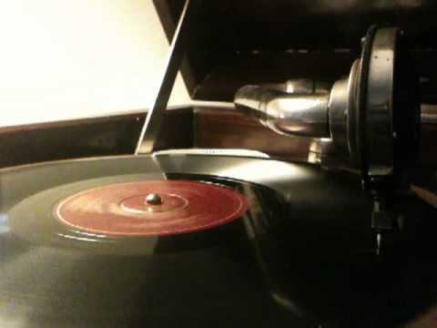 Jimmy McHugh's Bostonians - I Don't Care. Harmony 763-H
