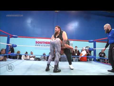 Aaron Roberts POWERBOMBS Nic Nemeth!  |  MEMPHIS WRESTLING