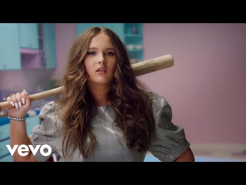 Victoria Anthony - How Cute (Official Music Video)