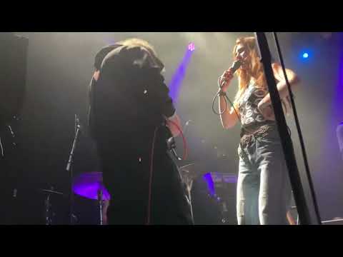 Gretel Hänlyn - Drive - Live at Paradiso 2022