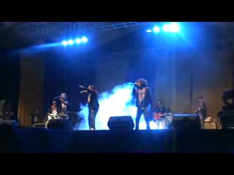 Reinhardt Mamoribo-Nona Lembata (Chombrove Live @ R4)