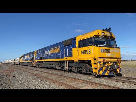 6MP4 Pacific National container train with two NR class locomotives NR93 NR95 at Gheringhap 9/5/2025