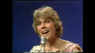 Anne Murray - Walk Right Back (Music Video)