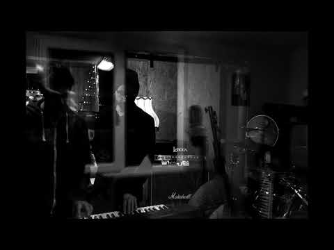 Robak feat. Drut - Jesień