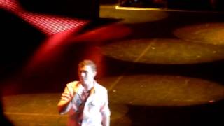 American Idol&#39;s Scotty McCreery - Turn the Lights Down Low - New Orleans 7-22-11