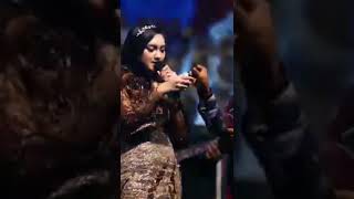 Download lagu JIHAN AUDY/BANJIR SAWERAN/BILA NANTI/#shorts mp3