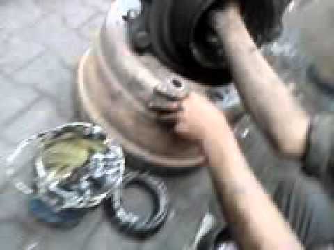 Using of Castrol Grease