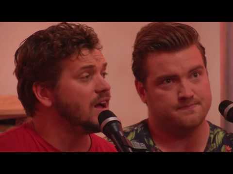 Jason Staal- Dag tegen de dag (live Kolkende taal)