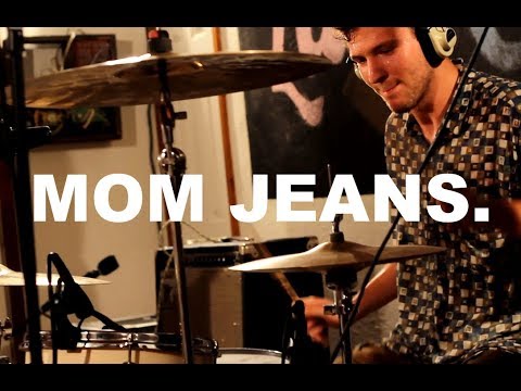 Mom Jeans (Session 2) - "Movember" Live at Little Elephant (2/3)