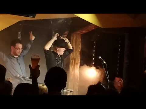 Vlado Kreslin - Od višine se zvrti (LIVE) KluBar Kranj