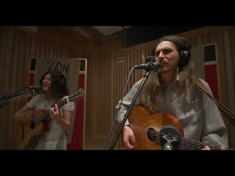 Carlos Ares - Peregrino (directo en Metropol Studios)