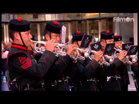 Gurkhas play "Abide With Me" prior to Wembley