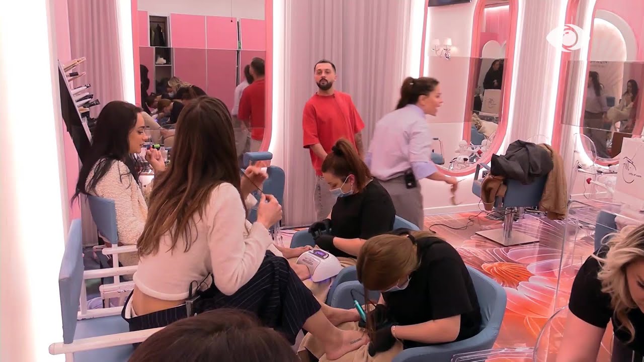 “I ke nga Rozana dhe nga Egli”/ Loredana debaton me Gjestin