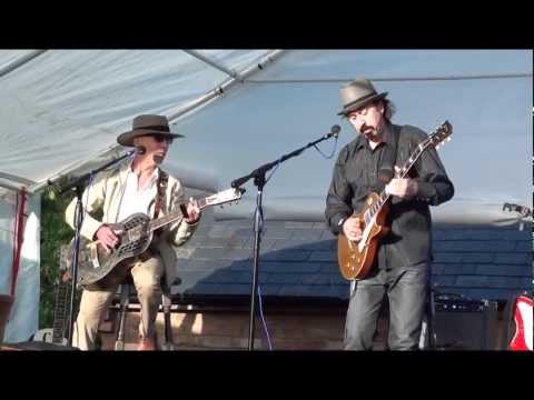 Micky Moody & Papa George   Walkin' Blues