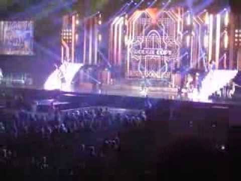 Rough Copy singing Hit the road jack X Factor tour Manchester 22.02.2014 Matinee