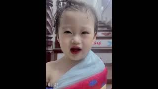Tuyết xinh gái theo sư thầy Thích Minh Tuệ