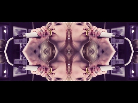 download lagu mp3 mp4 Fabrikate Passionfruit, download lagu Fabrikate Passionfruit gratis, unduh video klip Fabrikate Passionfruit