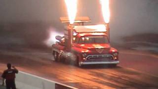 preview picture of video 'Les Shockley's Super Shockwave '57 Chevy Jet Truck'