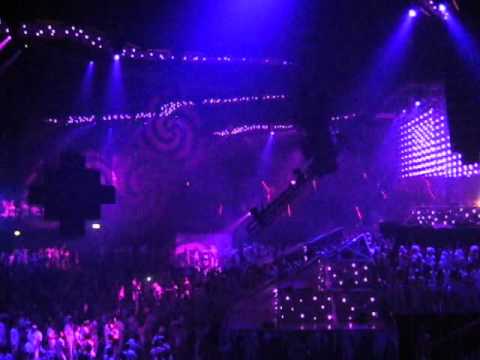 Jerome Isma-Ae - Hold That Sucker Down - Live @ Sensation 2010 Polska