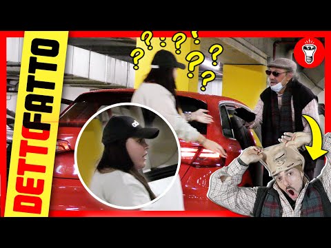 Entrate nell'auto di una Ragazza  - [Detto Fatto Plus: 2 Vecchi Bastardi - Ep.1] - theShow