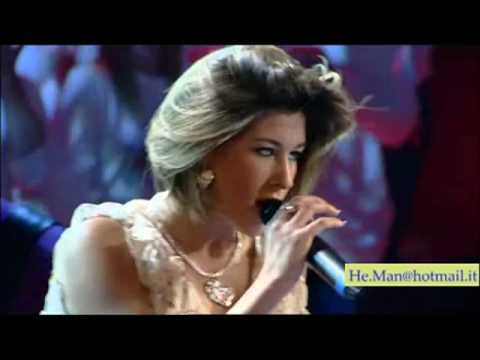 Monia Russo e Povia esibizione a Domenica In