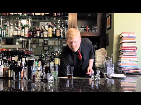 How to make a Stinger - DrinkSkool Cocktails