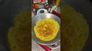 Download lagu do you prefer sunny-side up or scrambled eggs? #shortvideo mp3