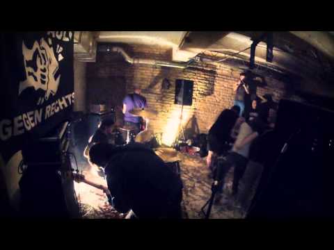 Repelent SS (FULL SET 12.12.2013, Praha - Café v lese)