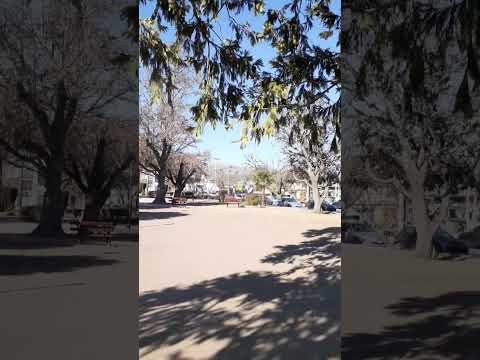 Invierno en la plaza de Villa Giardino, Córdoba, Argentina