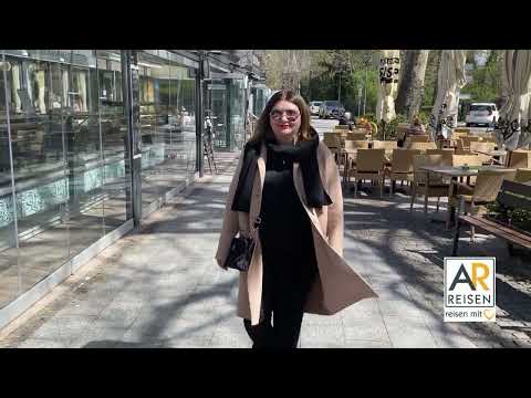 Thermalkurort Heviz in Ungarn. Vorgestellt von AR Reisen während einer Gruppenreise im April 2023