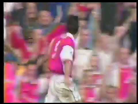 Davor Suker (Arsenal) - 16/10/1999 - Arsenal 4x1 Everton - 2 gols