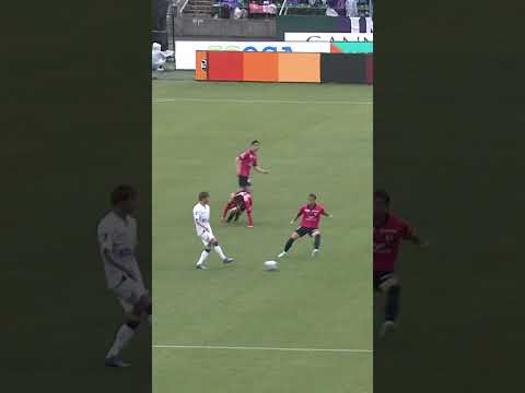 🇧🇷🟣 Douglas Vieira has played 162 minutes as a substitute and has scored five goals ⚽️ #J30 #JLeague