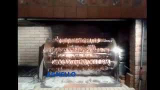 preview picture of video 'Ristorante Santa Caterina - Vallombrosa - arrosto misto girato allo spiedo'