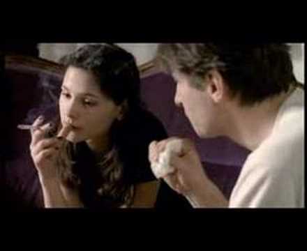 Virginie Ledoyen smoking 2