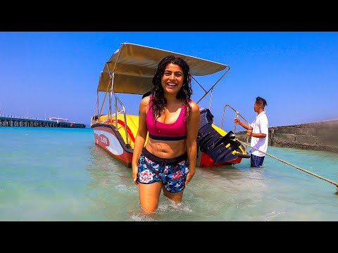 A beautiful planet awaits us, let's promise to keep it beautiful!