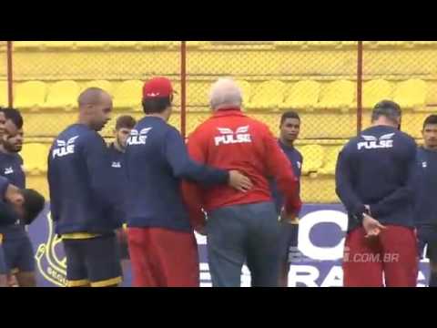 Investidor do Audax vai a campo e se irrita com negociação com o Palmeiras; assista