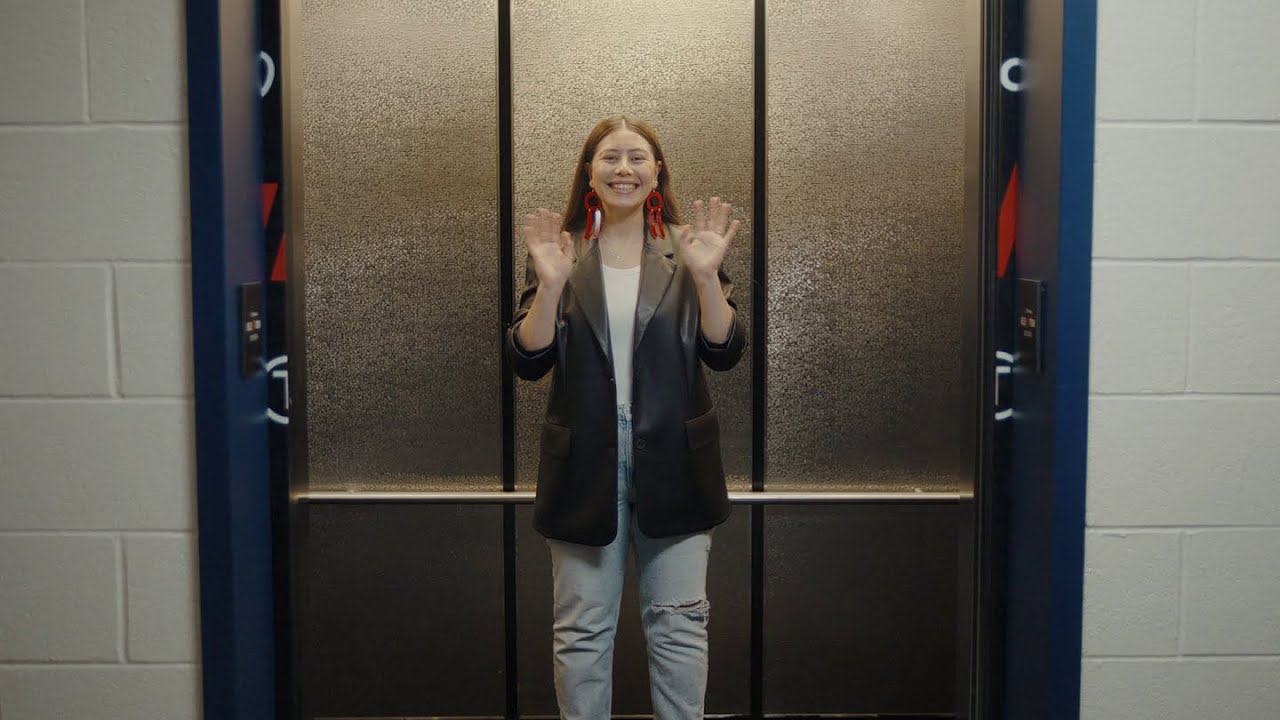 24 seconds to WIN $10k! GoDaddy Elevator Pitch