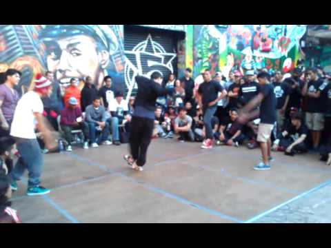 Supreme Titanz vs X-Fenz | To The Pointz