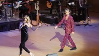 Joey Mcintyre &amp; Debbie Gibson &quot;You&#39;re the One That I Want&quot; Carnegie Hall 1/14/23