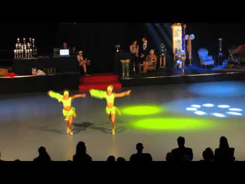 Jennifer Nilsson & Lova Calmius - Disco SM 2013